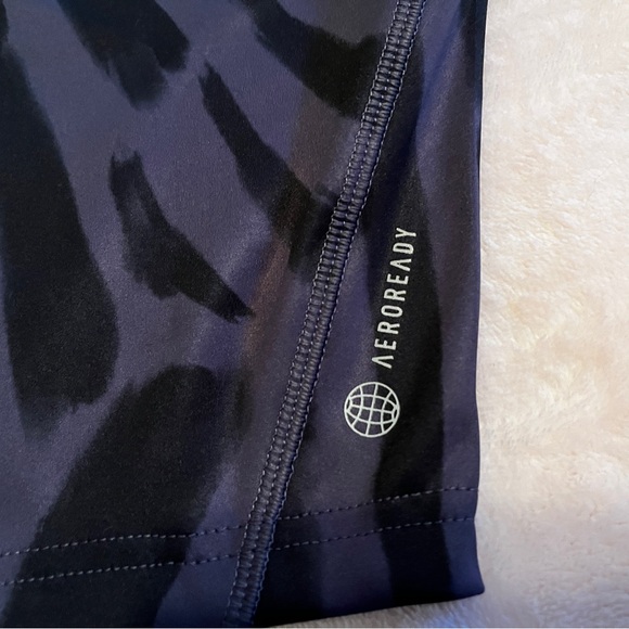 NWT Adidas Primegreen Hooded Running Jacket - Aeroready Cropped - Picture 4 of 8